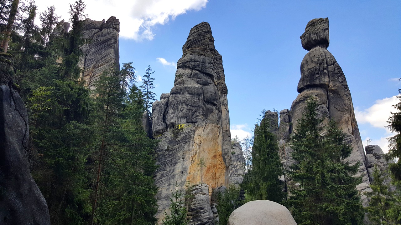 Najsłynniejsze skały w Adrspach